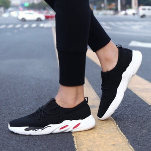 2019 Spring Fashion Lightweight Breathable Mesh Sneakers