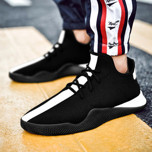 Fashion Lace-up Lightweight Men's Sports Shoes